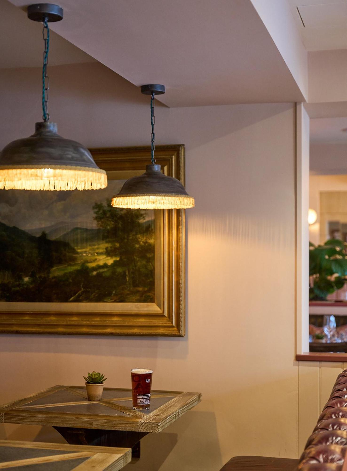 The White Horse - A Heartwood Inn Dorking Exterior foto